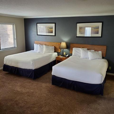 Clive Sterling Hotel And Suites מראה חיצוני תמונה